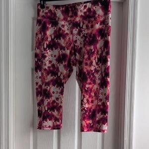 Ideology Women's Pink and White Sports Leggings With A Pocket On Each Side